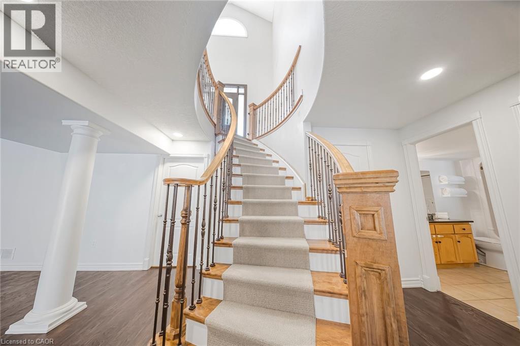 333 Milla Court, Waterloo, Ontario  N2L 6N4 - Photo 27 - 40800794