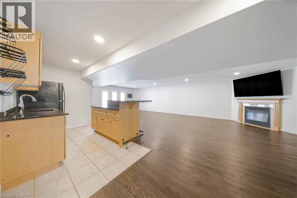 333 Milla Court, Waterloo, Ontario  N2L 6N4 - Photo 28 - 40800794