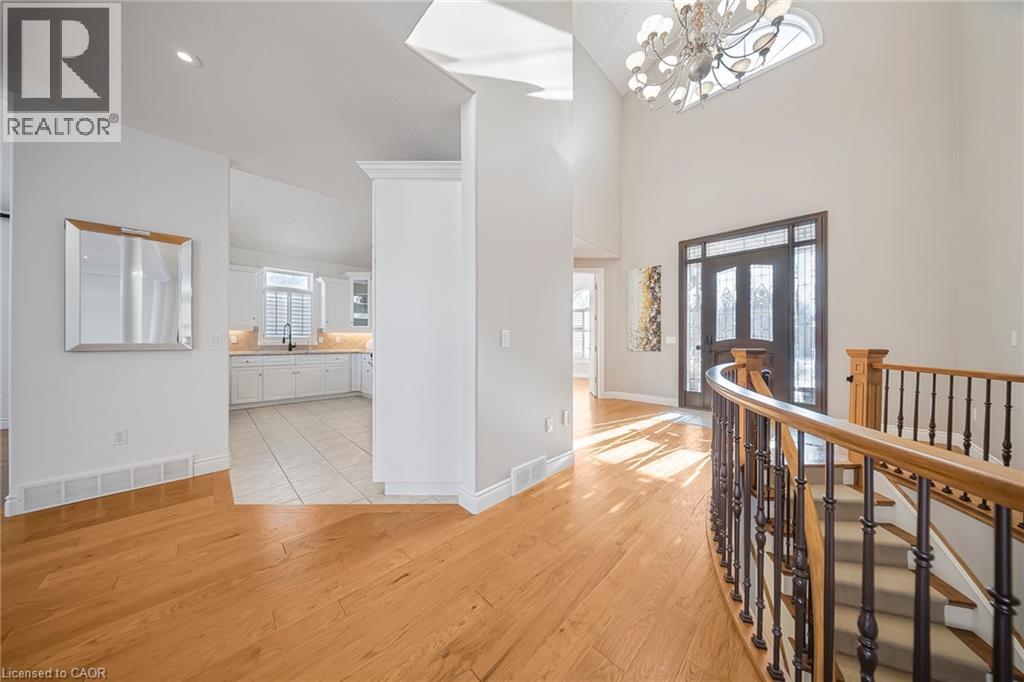 333 Milla Court, Waterloo, Ontario  N2L 6N4 - Photo 5 - 40800794