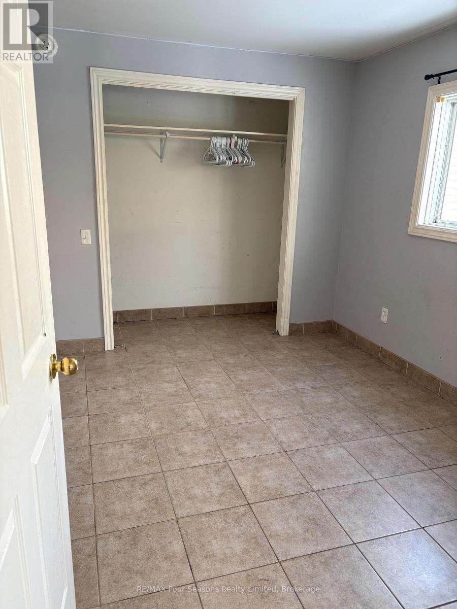 B - 232 Jane Street, Clearview (Stayner), Ontario  L0M 1S0 - Photo 6 - S12735116