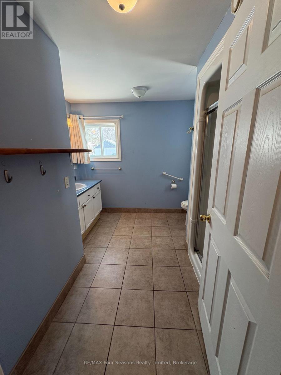 B - 232 Jane Street, Clearview (Stayner), Ontario  L0M 1S0 - Photo 7 - S12735116