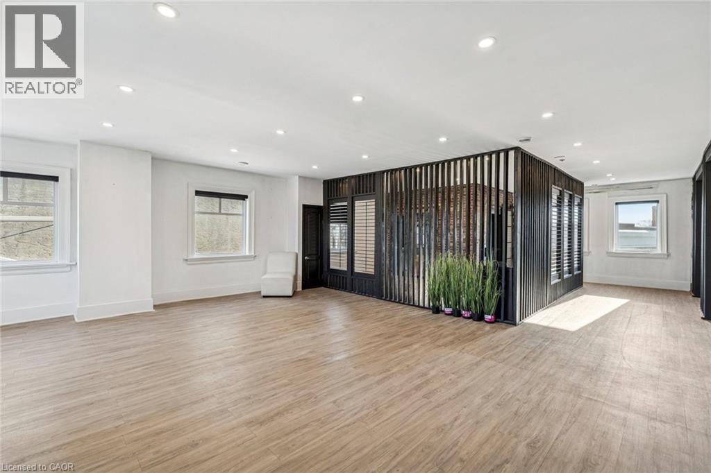 194-196 St. Paul Street, St. Catharines, Ontario  L2R 3M2 - Photo 12 - 40798182