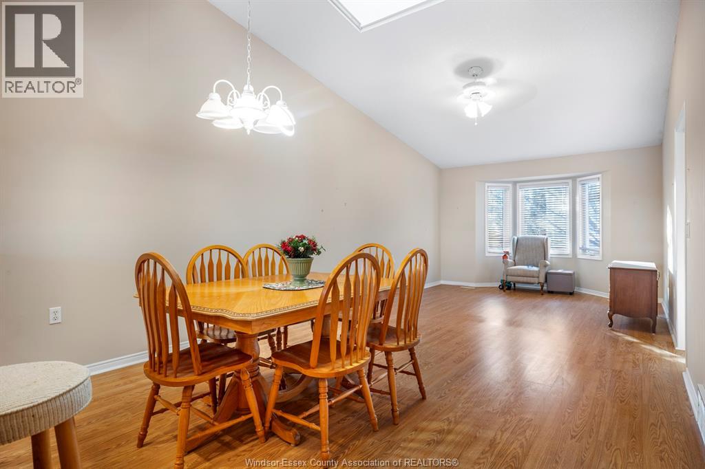 Photo 8 of 24 for 18-80 Centre Unit# 18