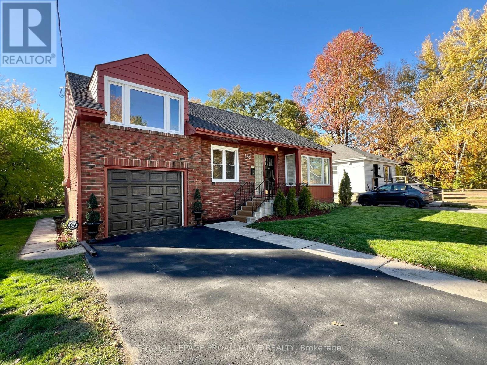 178 Burnham Street, Belleville, Ontario  K8N 3R9 - Photo 2 - X12735094