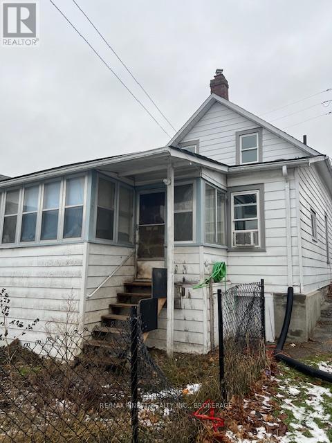 24 Mill Street W, Greater Napanee, Ontario K7R 1X4 - Photo 2 - X12734912