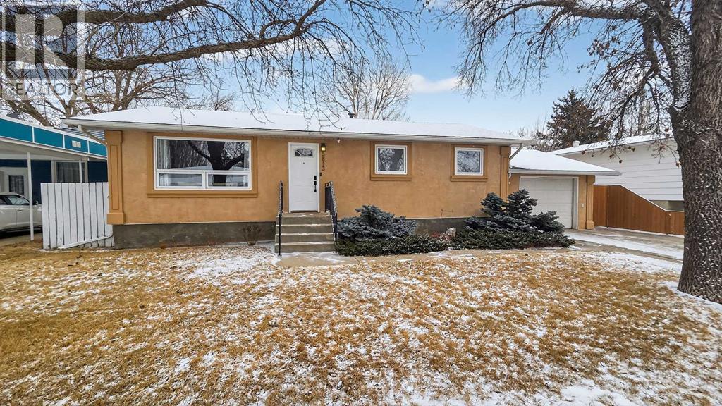 5813 50 Street, Taber, Alberta