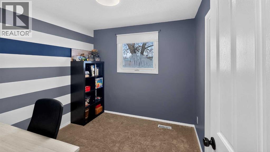 5813 50 Street, Taber, Alberta  T1G 1J6 - Photo 16 - A2281684