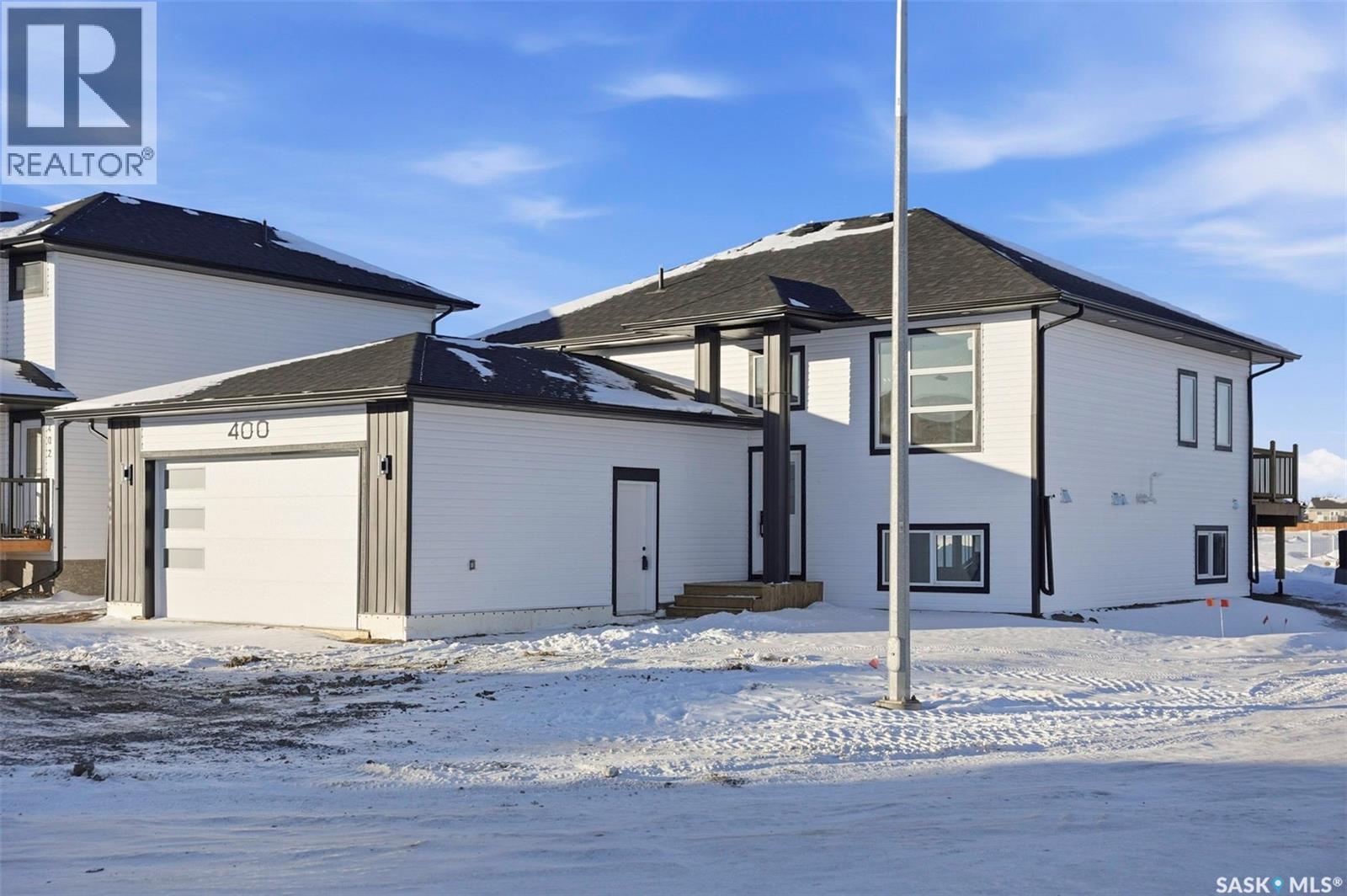 400 Eldorado Street, Warman, Saskatchewan  S0K 4S3 - Photo 2 - SK027398