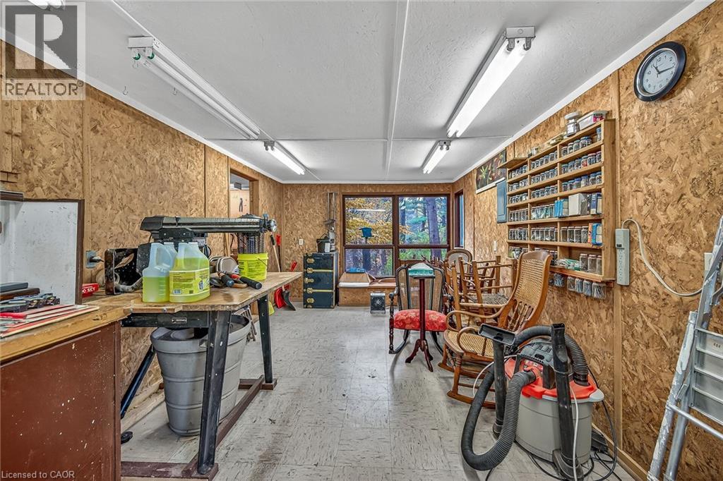 842 Forest Glen Avenue, Burlington, Ontario  L7T 2L2 - Photo 43 - 40790442