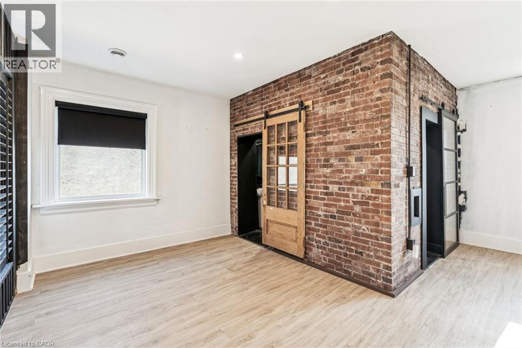 194-196 St. Paul Street, St. Catharines, Ontario  L2R 3M2 - Photo 13 - 40801147