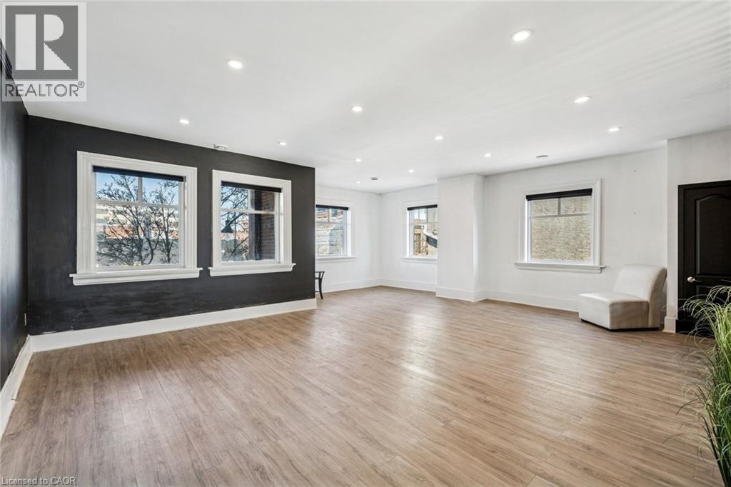 194-196 St. Paul Street, St. Catharines, Ontario  L2R 3M2 - Photo 18 - 40801147