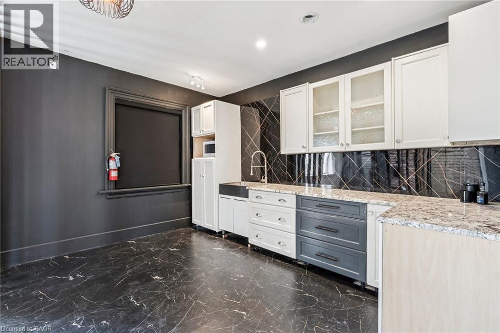 194-196 St. Paul Street, St. Catharines, Ontario  L2R 3M2 - Photo 17 - 40801147