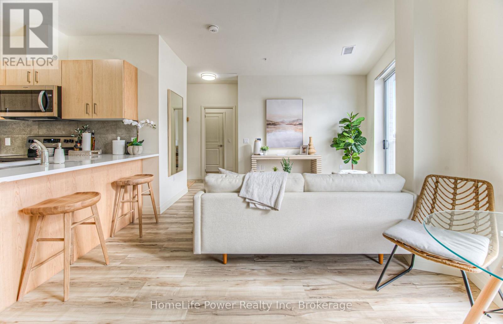 320 - 301 Westmount Road, Kitchener, Ontario  N2M 5M9 - Photo 11 - X12734952