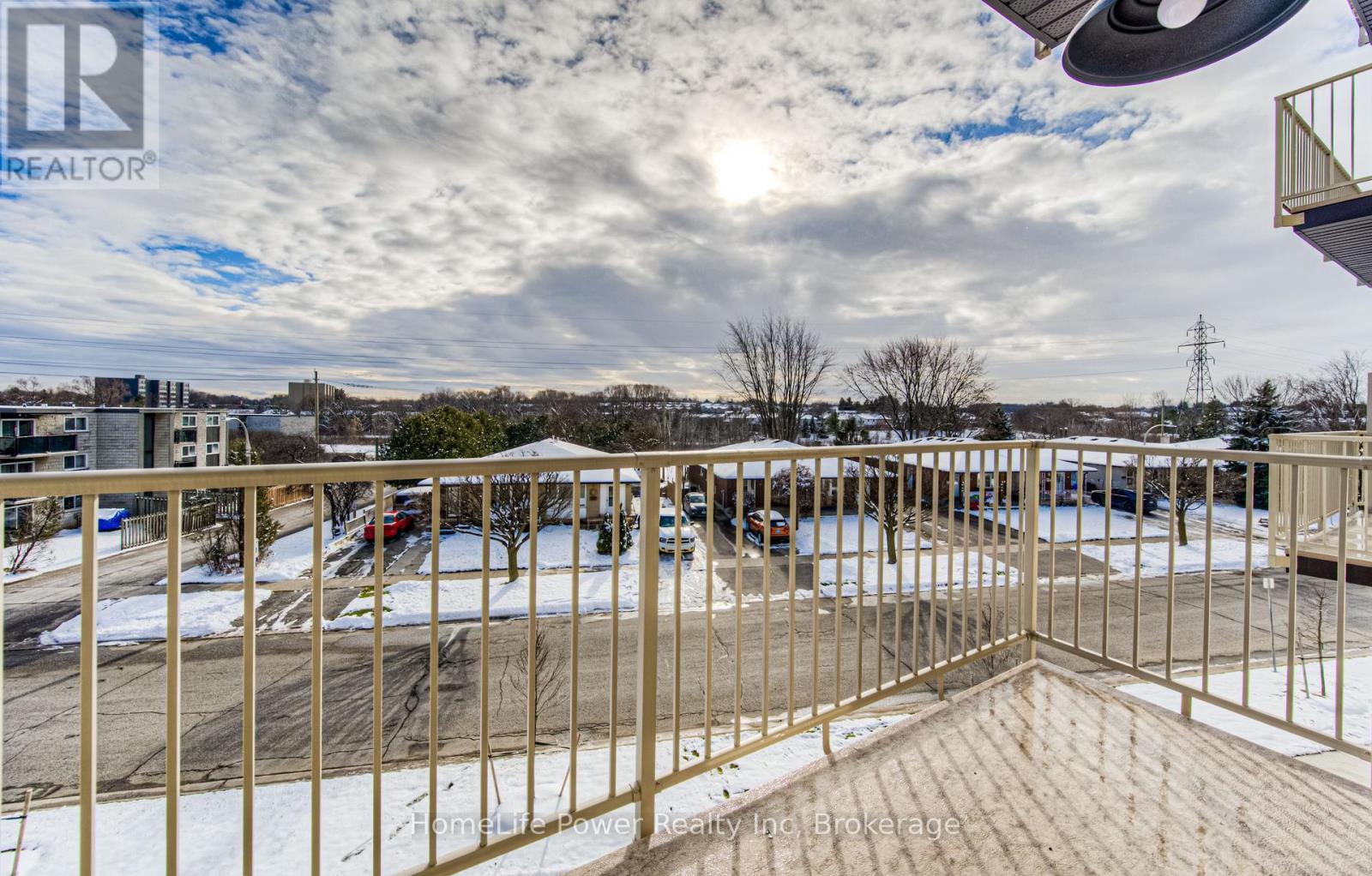 320 - 301 Westmount Road, Kitchener, Ontario  N2M 5M9 - Photo 14 - X12734952