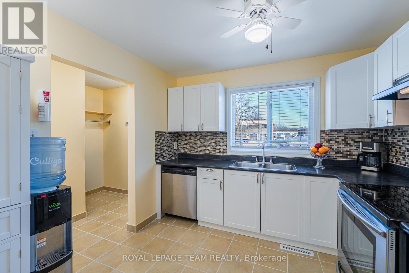 67 - 1347 Perez Crescent, Ottawa, Ontario  K1J 8T9 - Photo 11 - X12735022