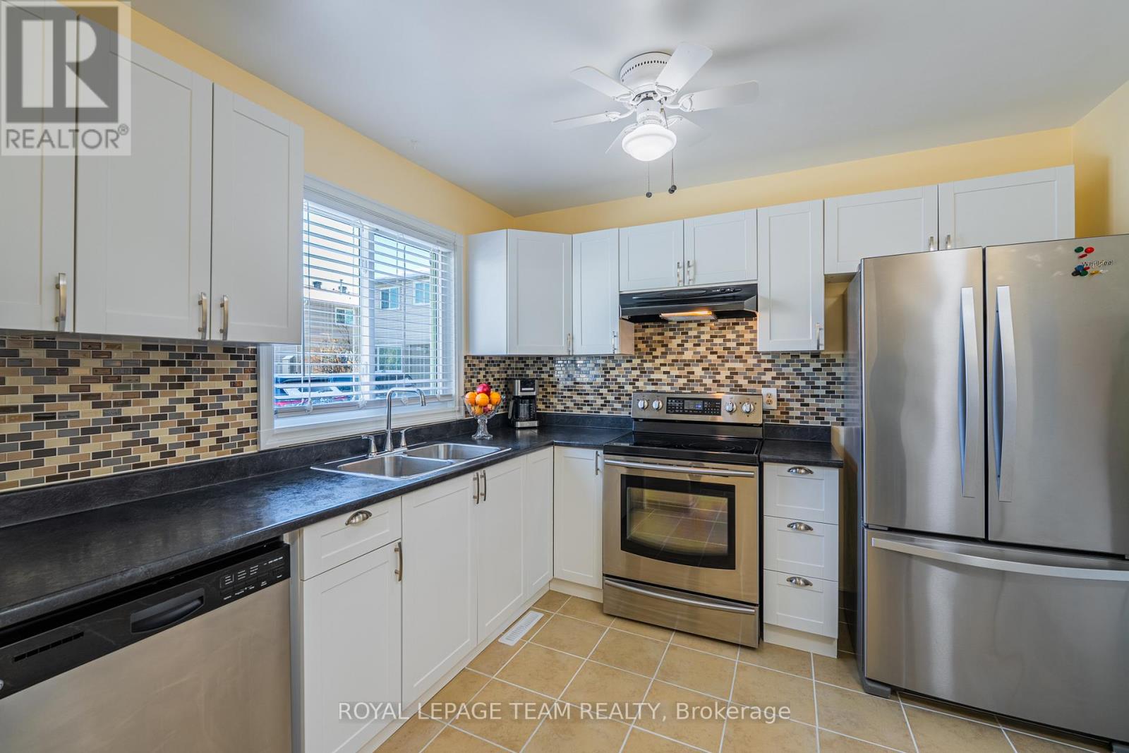 67 - 1347 Perez Crescent, Ottawa, Ontario  K1J 8T9 - Photo 9 - X12735022