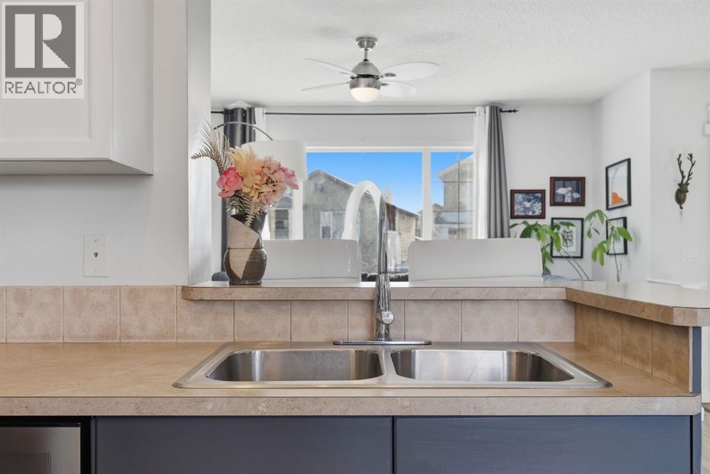 270 Sagewood Gardens Sw, Airdrie, Alberta  T4B 3A4 - Photo 17 - A2281938