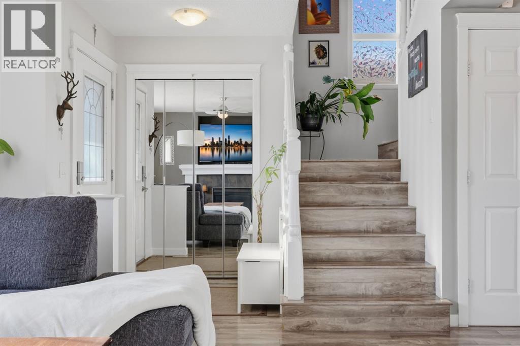 270 Sagewood Gardens Sw, Airdrie, Alberta  T4B 3A4 - Photo 5 - A2281938