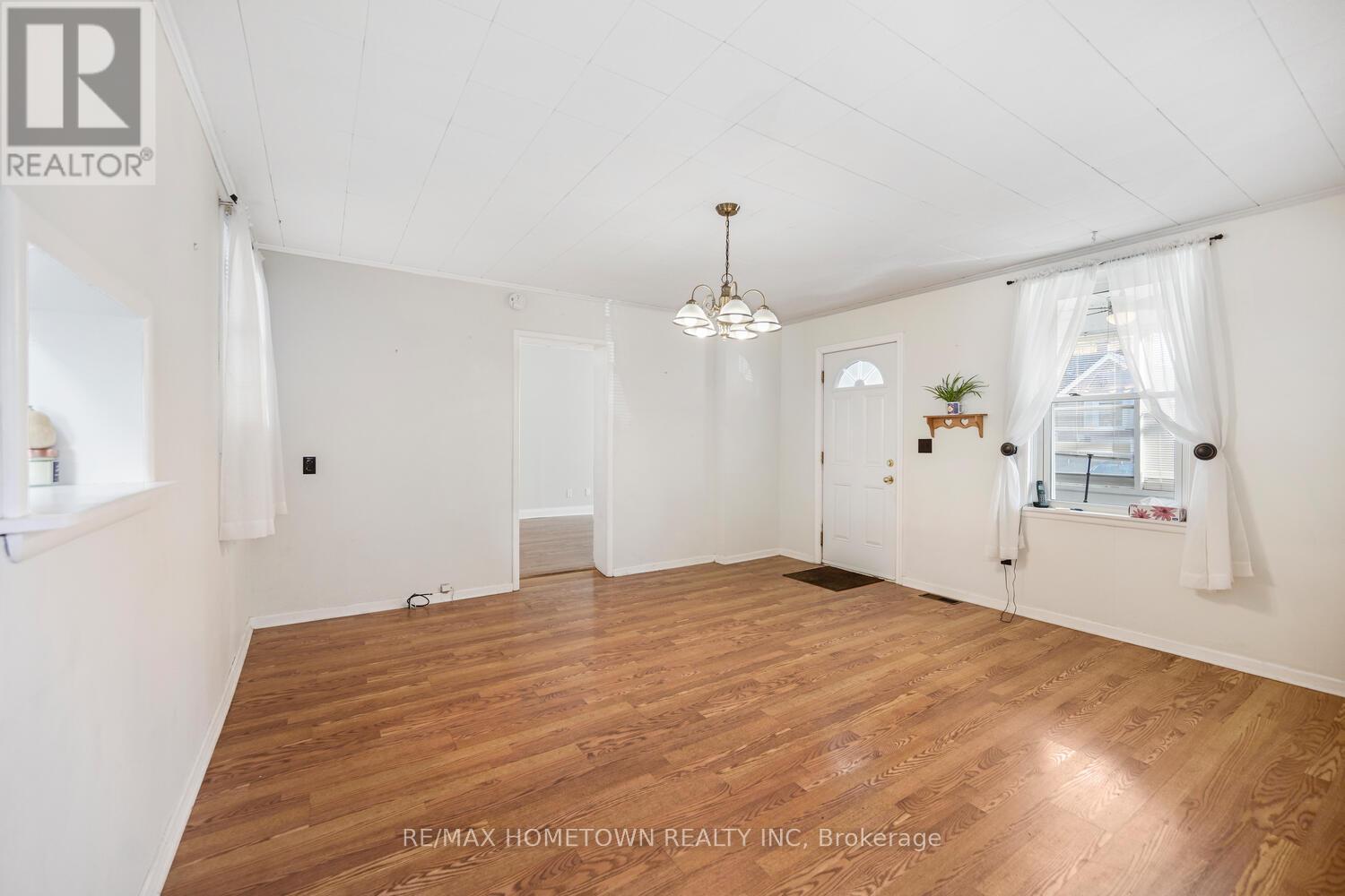 72 Havelock Street, Brockville, Ontario  K6V 4M1 - Photo 13 - X12735072