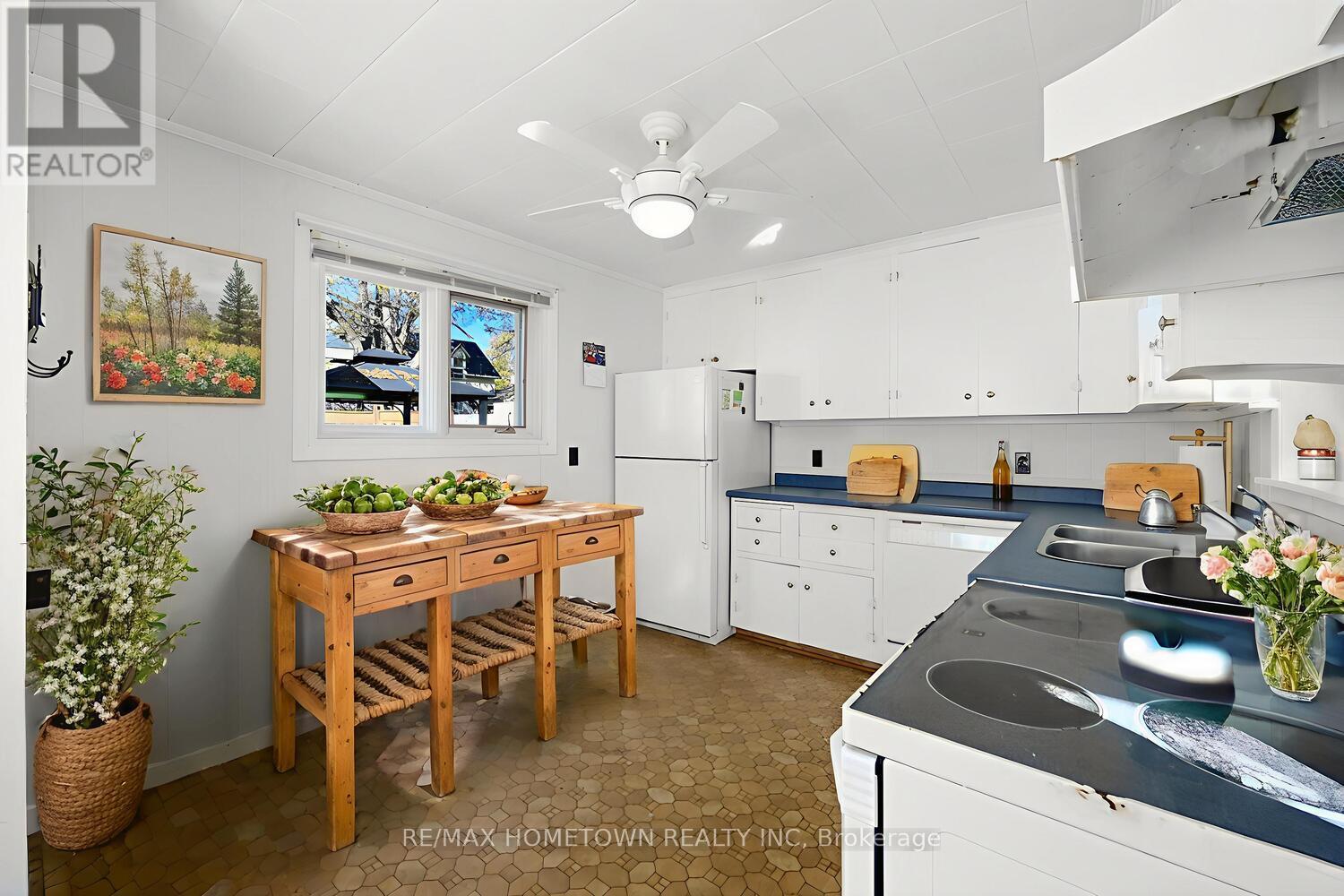 72 Havelock Street, Brockville, Ontario  K6V 4M1 - Photo 21 - X12735072