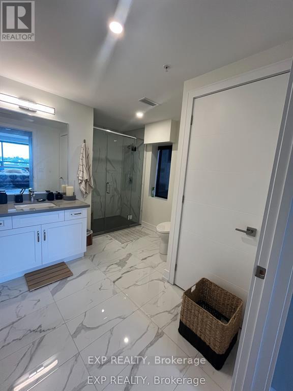 301 - 300b Fourth Avenue, St. Catharines, Ontario  L2R 6P9 - Photo 7 - X12734902