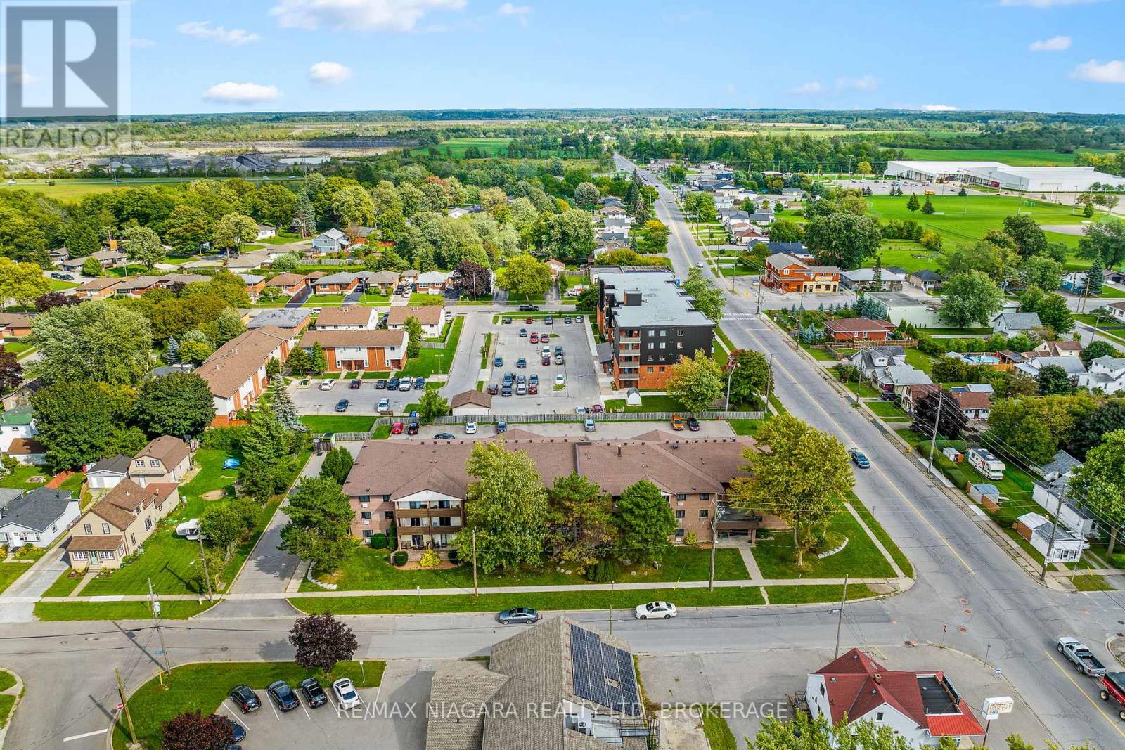 323 - 72 Main Street E, Port Colborne, Ontario  L3K 5Z8 - Photo 4 - X12735034