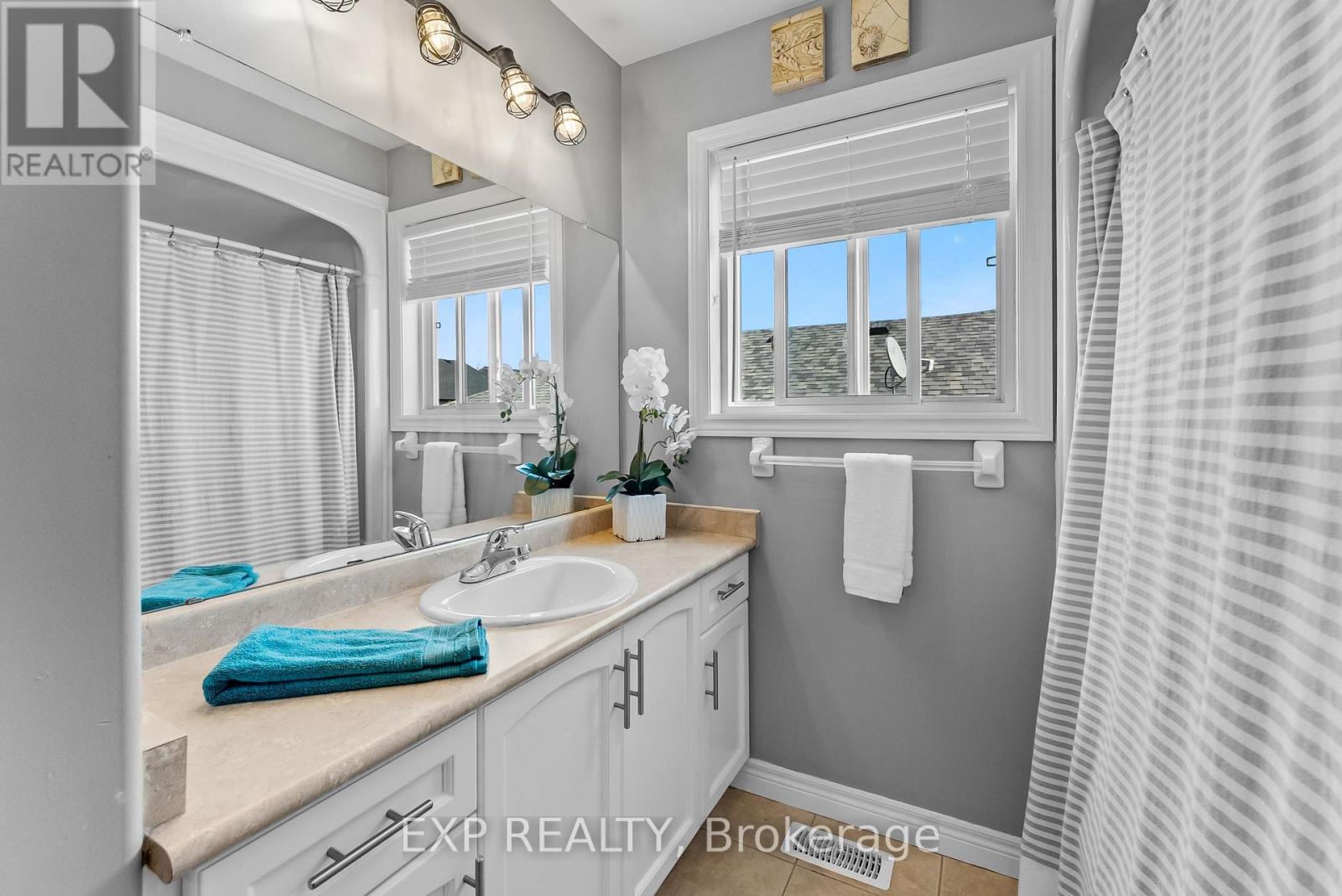 8 Lindan Street, West Lincoln, Ontario  L0R 2A0 - Photo 21 - X12735086