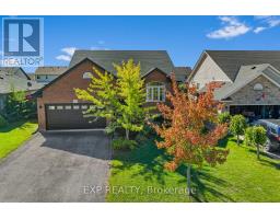 8 LINDAN STREET, West Lincoln, Ontario