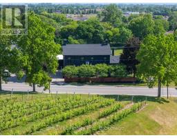 3543 KING STREET, Lincoln, Ontario