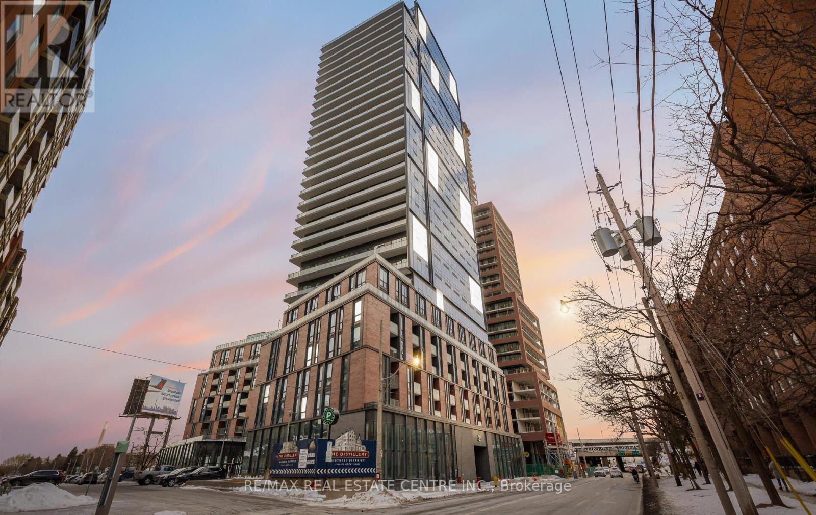 2203 - 35 PARLIAMENT STREET, Toronto, Ontario