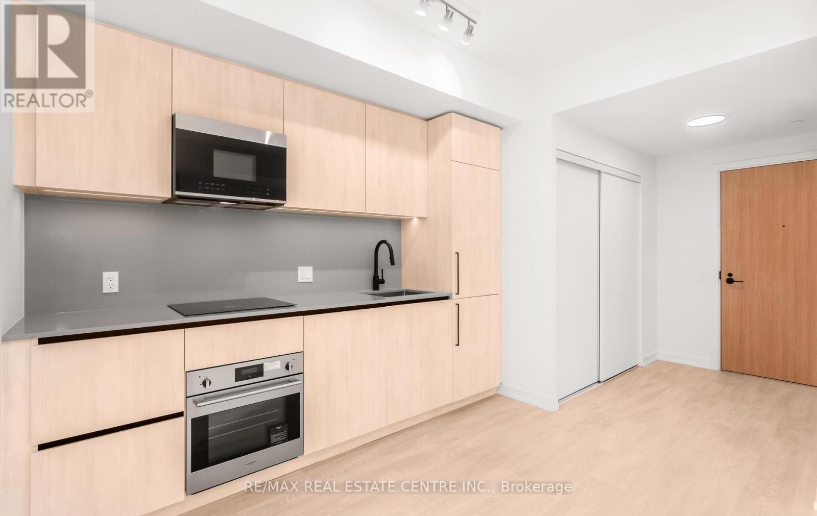 2203 - 35 Parliament Street, Toronto, Ontario  M5A 0Z5 - Photo 17 - C12734874