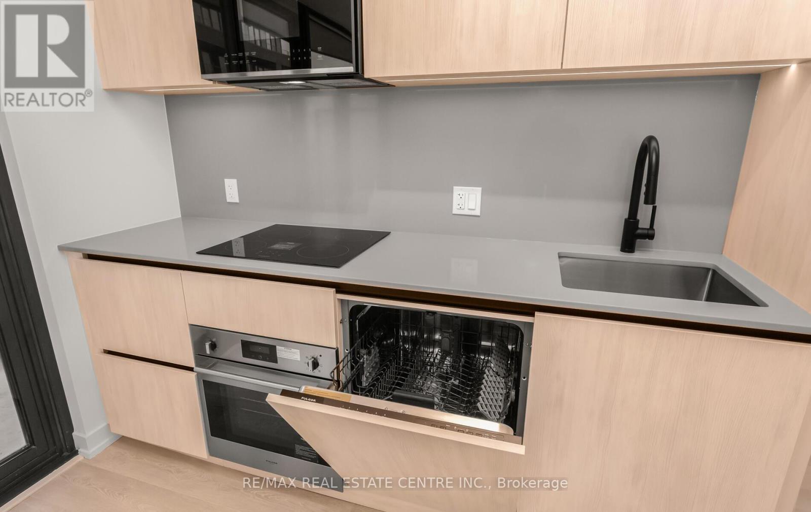 2203 - 35 Parliament Street, Toronto, Ontario  M5A 0Z5 - Photo 23 - C12734874