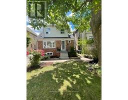 117 PATRICIA AVENUE, Toronto, Ontario