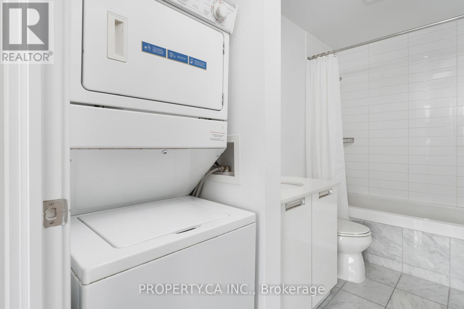 3606 - 33 Charles Street E, Toronto, Ontario  M4Y 0A2 - Photo 26 - C12734964