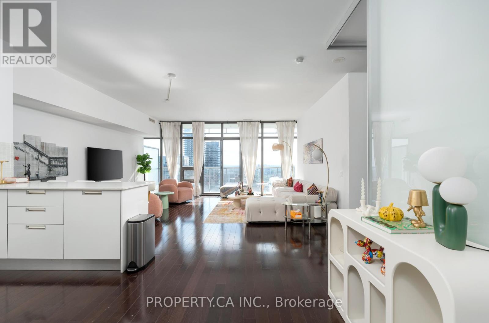 3606 - 33 Charles Street E, Toronto, Ontario  M4Y 0A2 - Photo 7 - C12734964