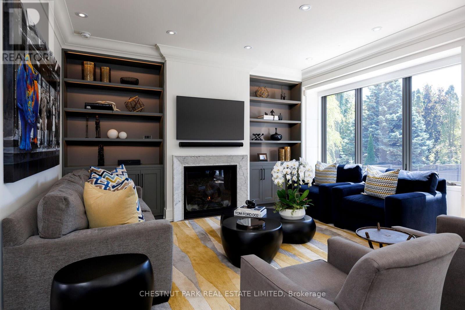 3 Whitney Avenue, Toronto, Ontario  M4W 2A7 - Photo 4 - C12734970