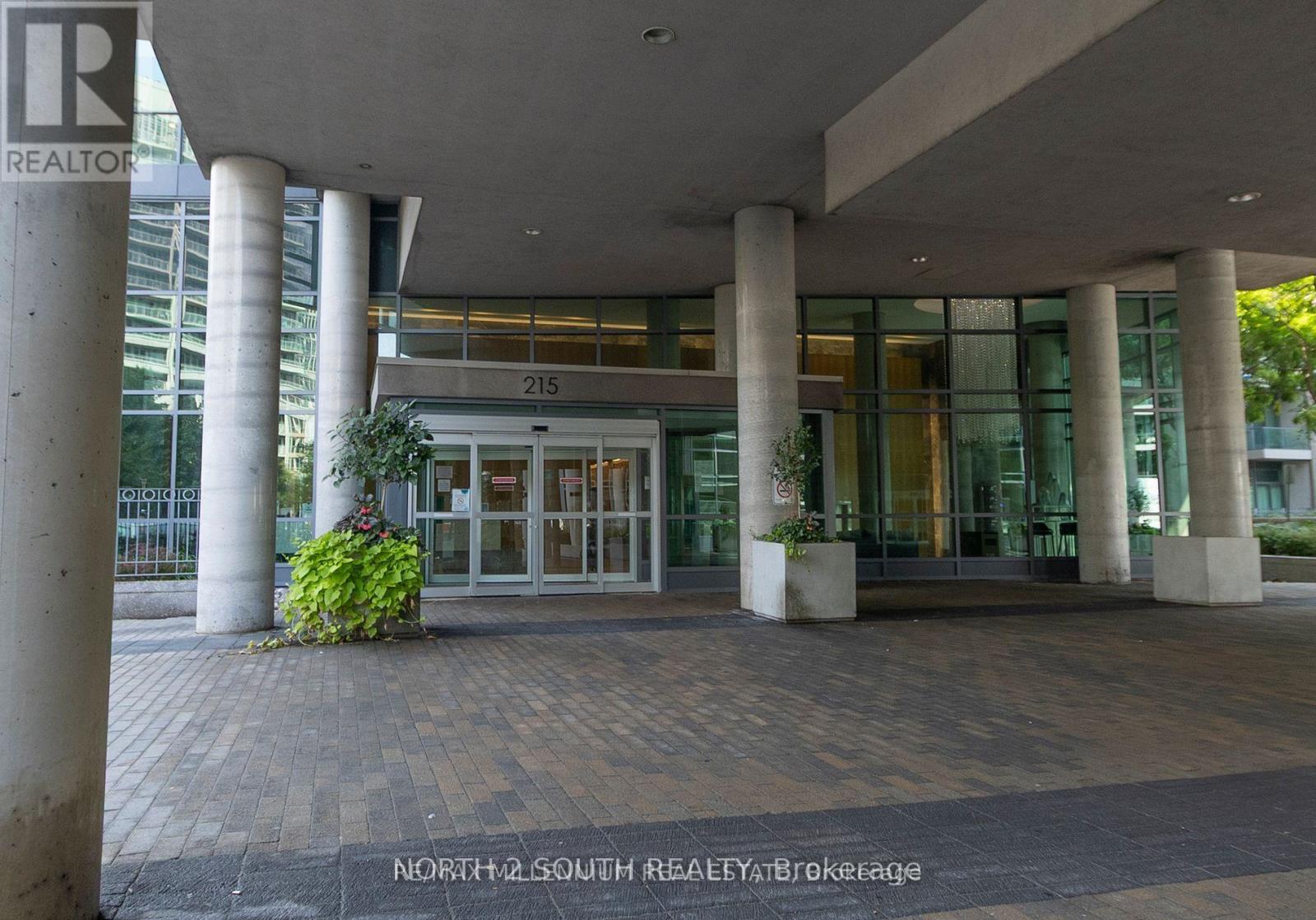 712 - 215 Fort York Boulevard, Toronto, Ontario  M5V 4A2 - Photo 17 - C12734998