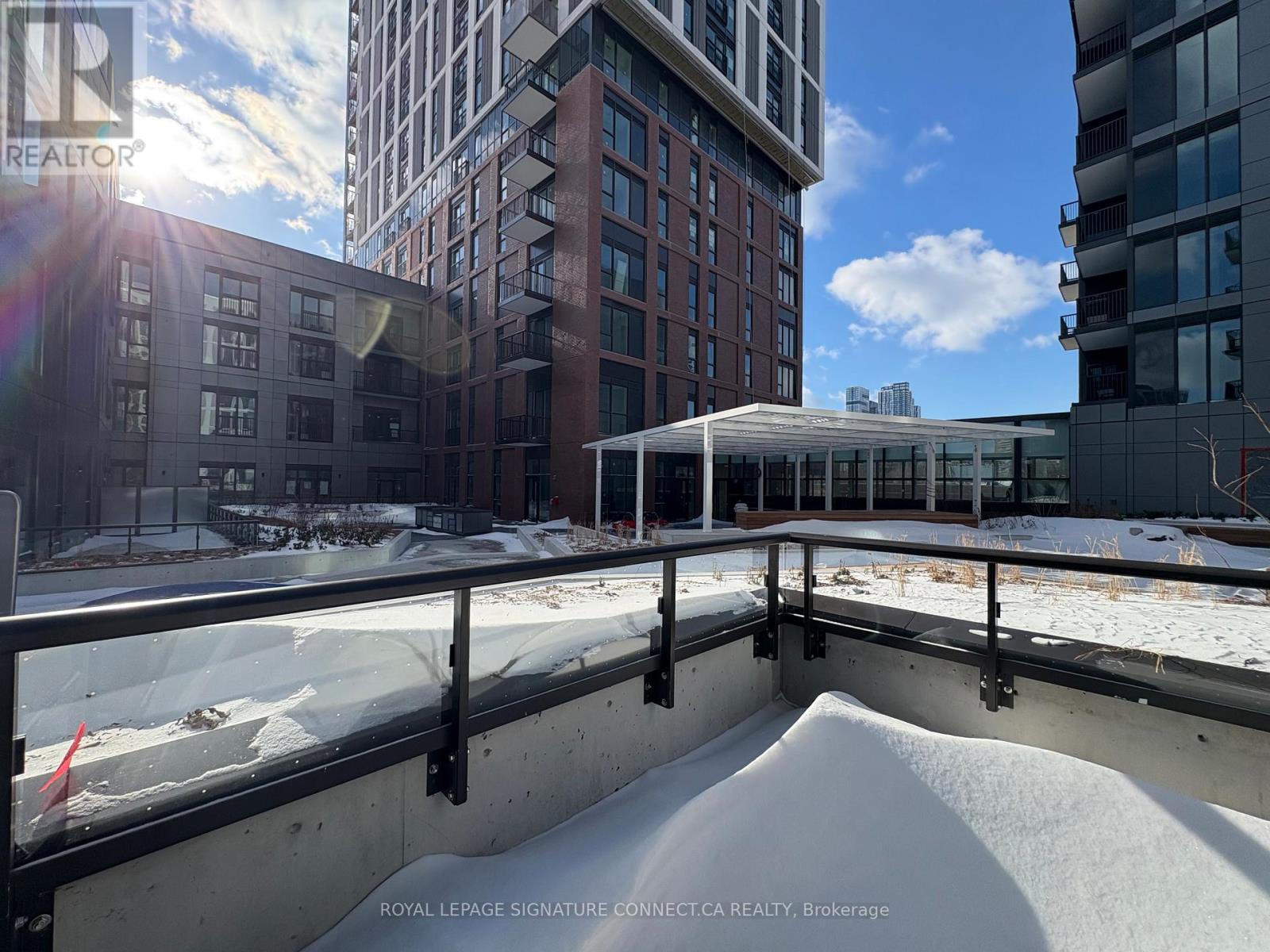 2306 - 308 Jarvis Street, Toronto, Ontario  M5A 2P2 - Photo 3 - C12735012