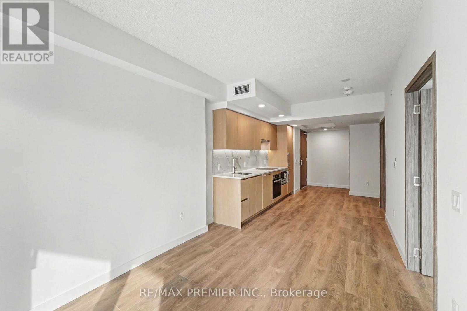 323 - 3 Concord Cityplace Way, Toronto, Ontario  M5V 0X4 - Photo 9 - C12735044