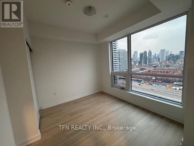 1805 - 15 Richardson Street, Toronto, Ontario  M5A 0Y5 - Photo 5 - C12735060