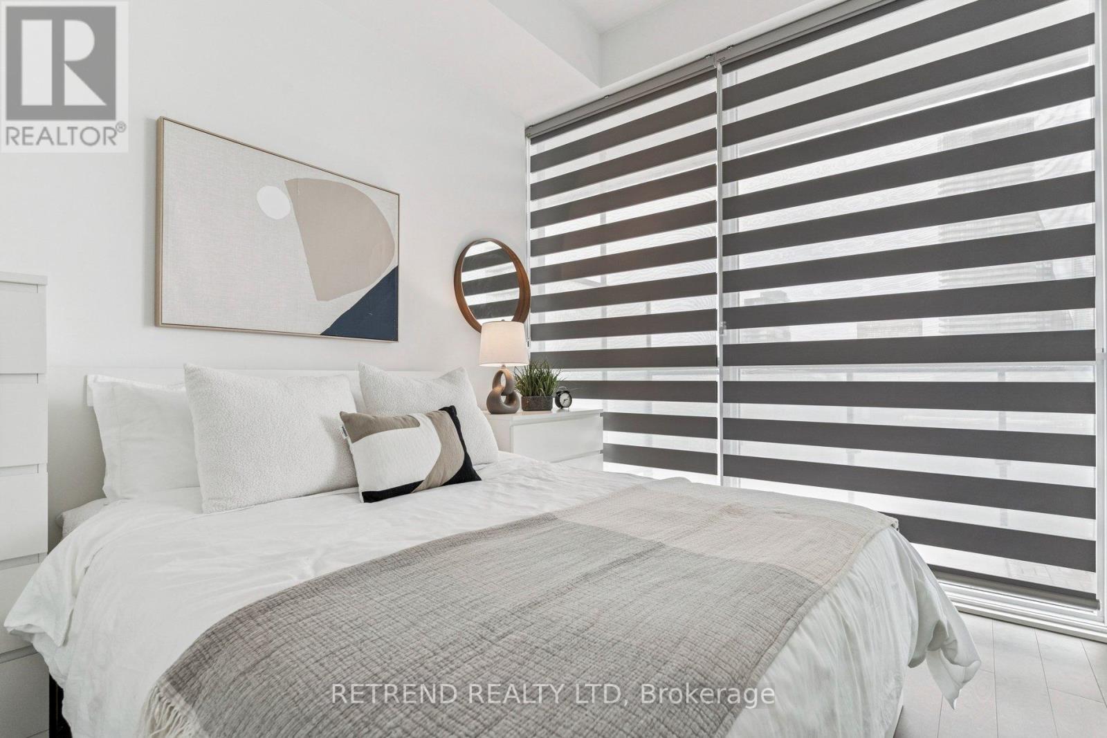 3006 - 15 Grenville Street, Toronto, Ontario  M4Y 0B9 - Photo 25 - C12735126