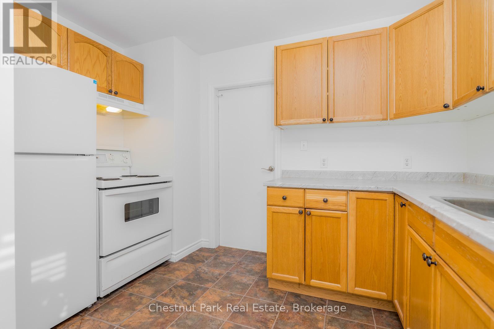 4 - 285 Ste Marie Street, Collingwood, Ontario  L9Y 3K6 - Photo 2 - S12483274