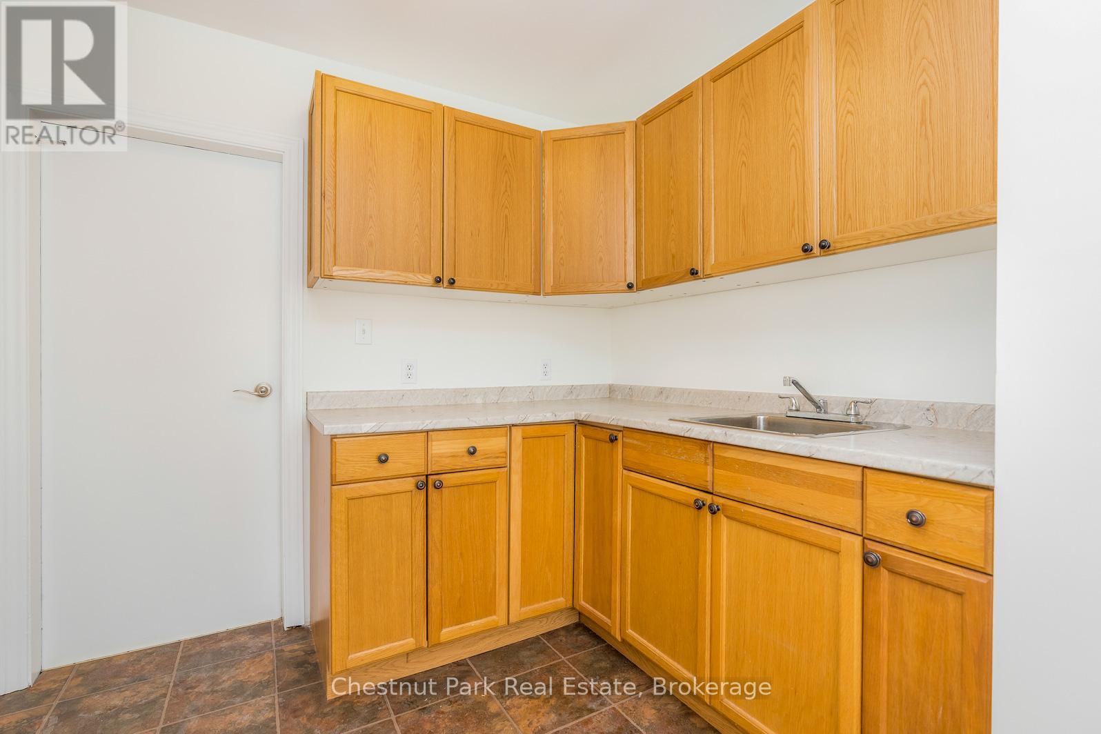 4 - 285 Ste Marie Street, Collingwood, Ontario  L9Y 3K6 - Photo 3 - S12483274