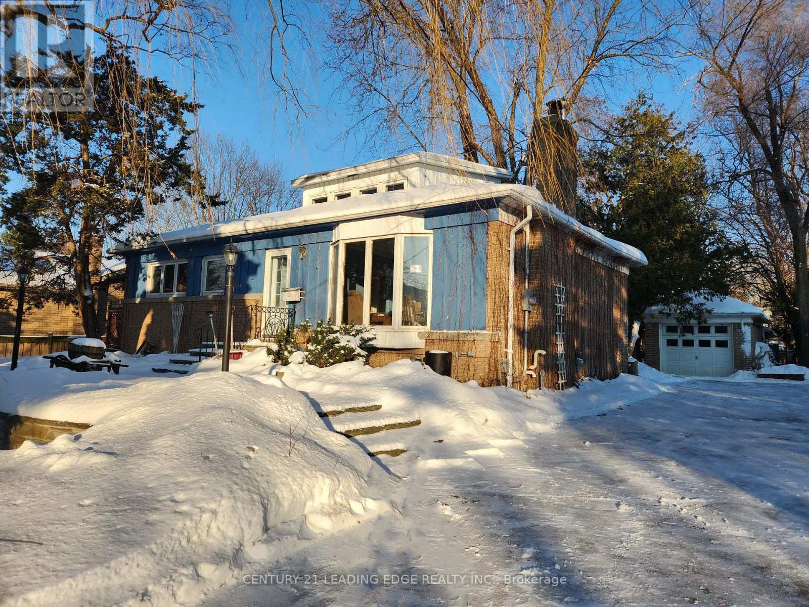 4 Rougecrest Drive, Markham, Ontario  L3P 3B6 - Photo 4 - N12734900