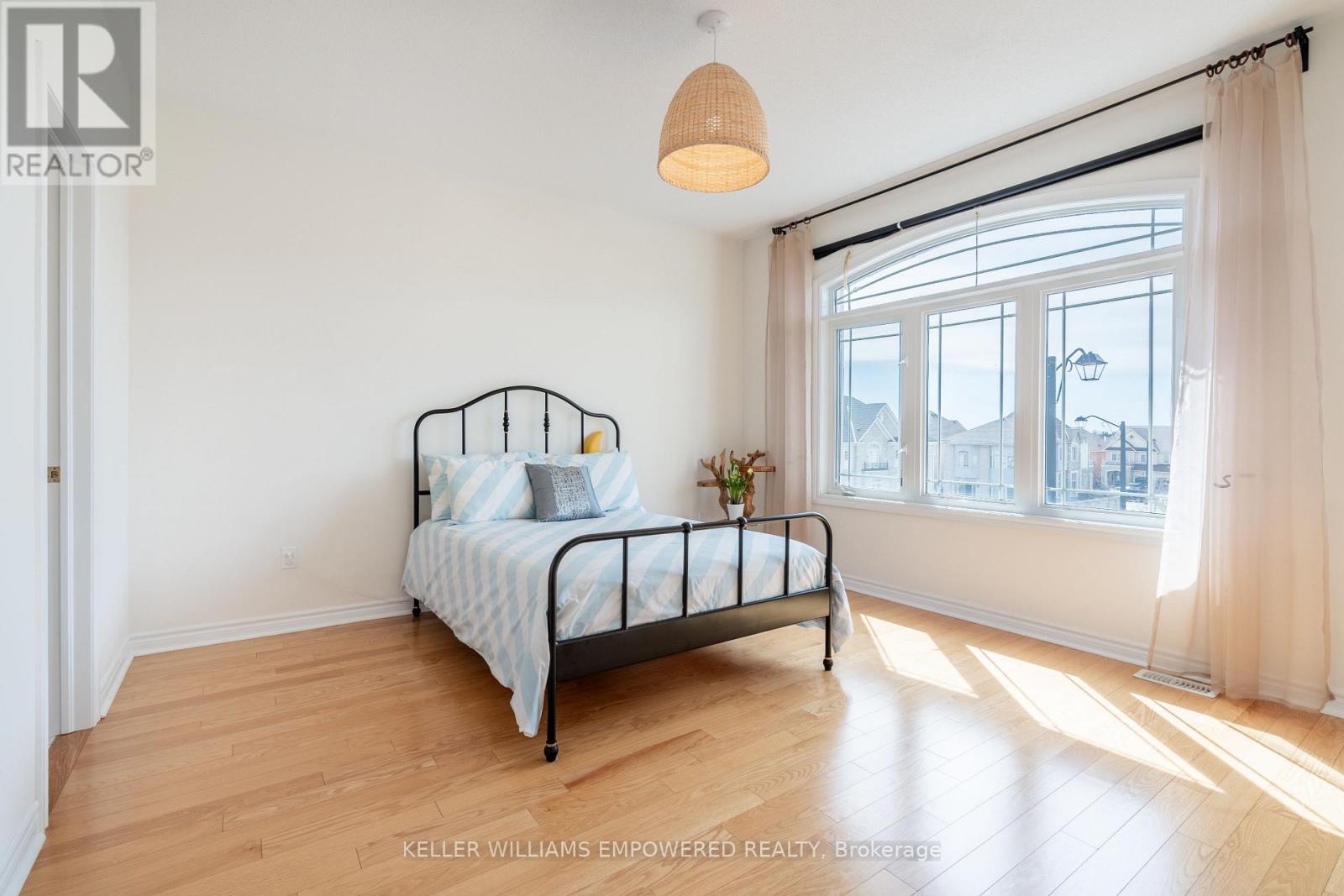 55 Ironside Drive, Vaughan, Ontario  L4L 1A6 - Photo 17 - N12734958