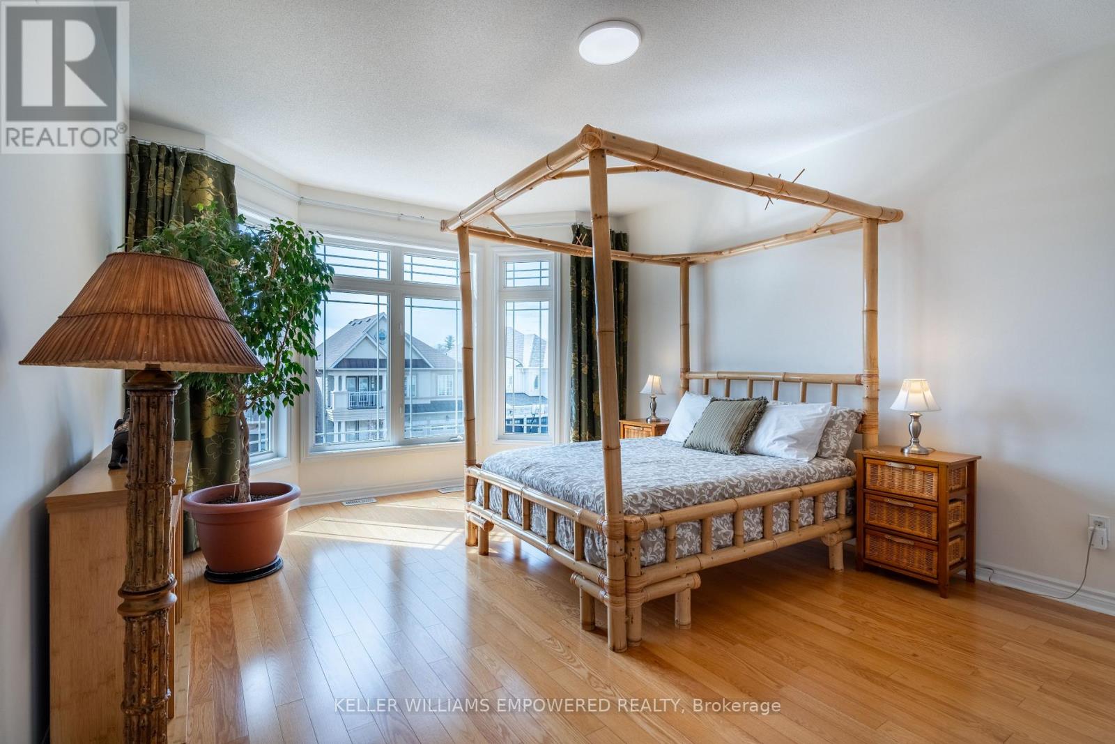 55 Ironside Drive, Vaughan, Ontario  L4L 1A6 - Photo 24 - N12734958