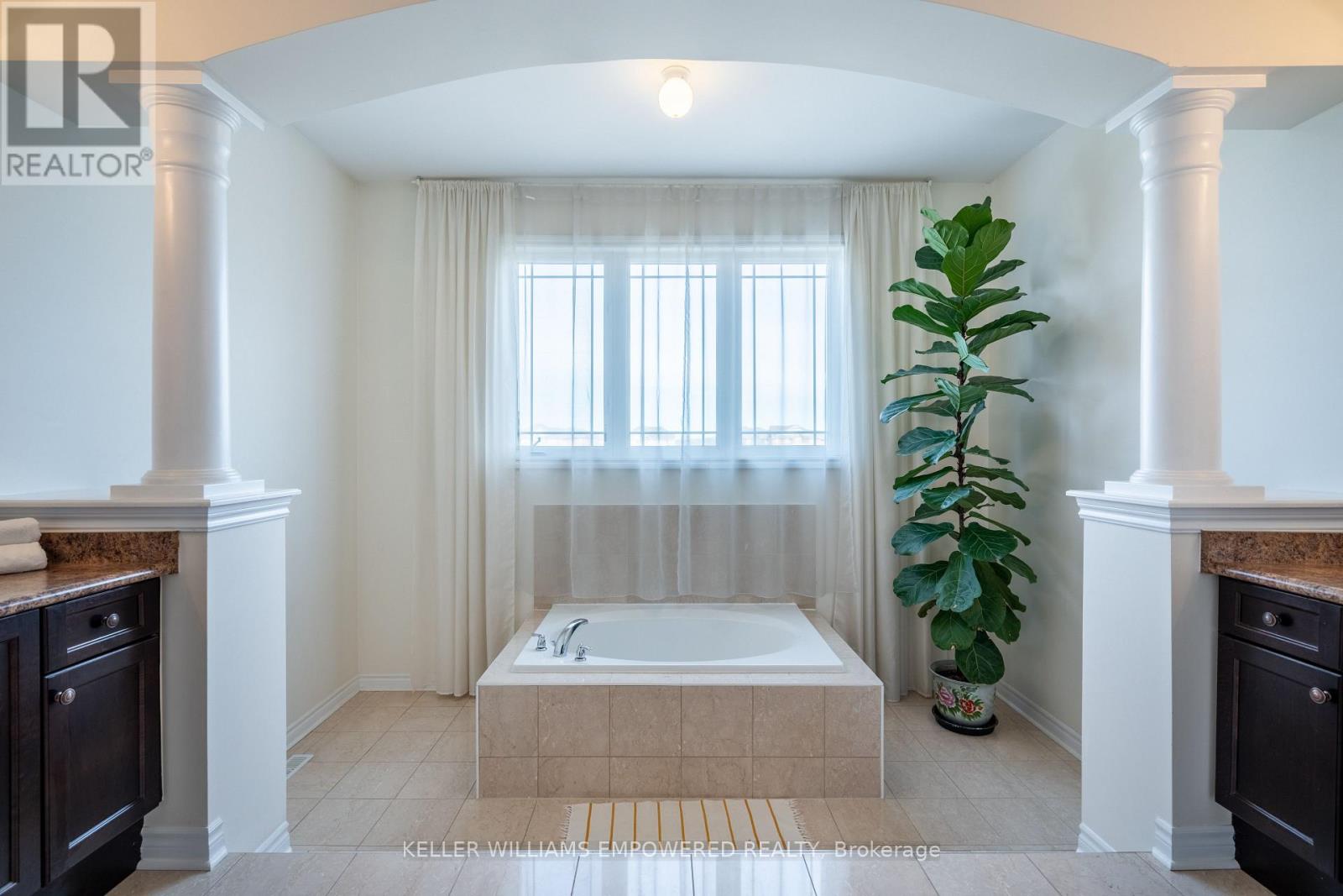 55 Ironside Drive, Vaughan, Ontario  L4L 1A6 - Photo 29 - N12734958