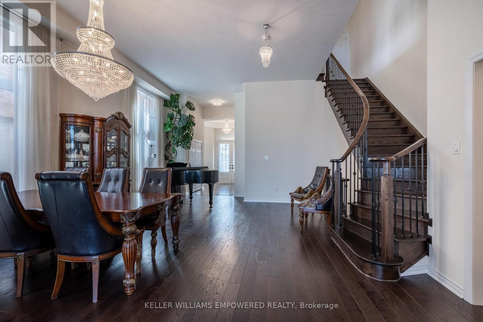 55 Ironside Drive, Vaughan, Ontario  L4L 1A6 - Photo 5 - N12734958