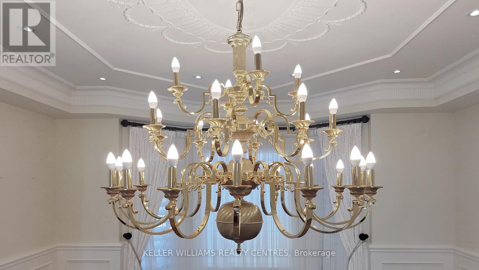 33 Maple Grove Avenue, Richmond Hill, Ontario  L4E 2V1 - Photo 10 - N12735016