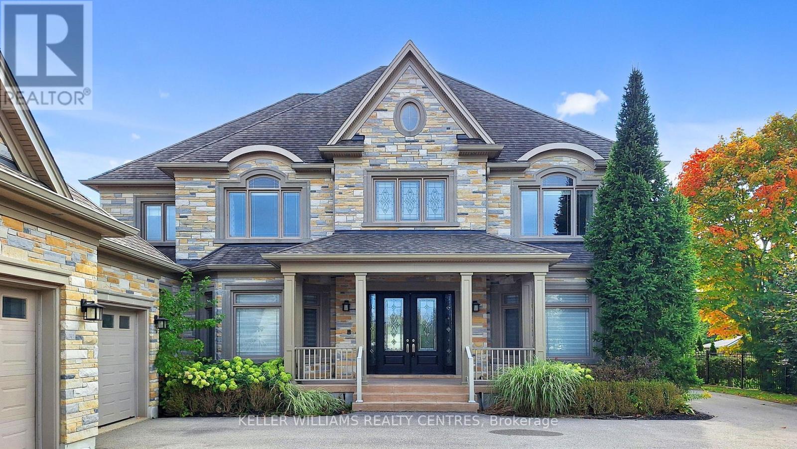 33 Maple Grove Avenue, Richmond Hill, Ontario  L4E 2V1 - Photo 5 - N12735016